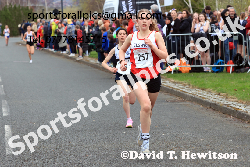 Boys and Girls Under-16s, 2026 Elswick Harriers Good Friday Road Relays and Young Athletes, Newburn,  Newcastle upon Tyne. Photo: David T. Hewitson/Sports for All Pics